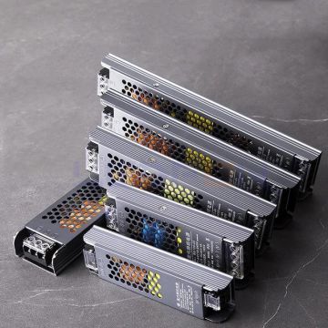 12V 12.5A 150W Slim Kasa Adaptör